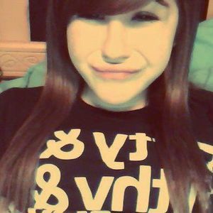 Meet your Posher, Zoe